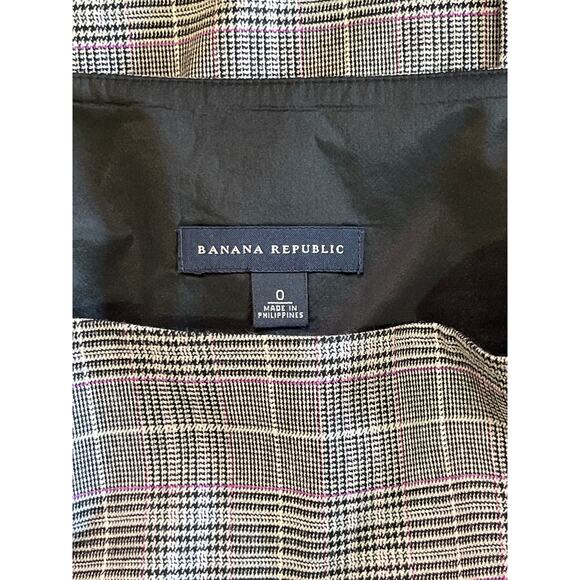 Banana Republic Plaid Wool Blend Pleated Skirt Gray Pink Check Women’s Size 0 - Picture 2 of 9